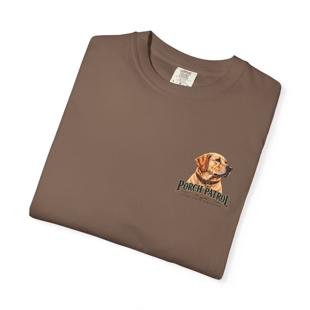 Porch Patrol Dog T-Shirt – Vintage Labrador Graphic Tee
