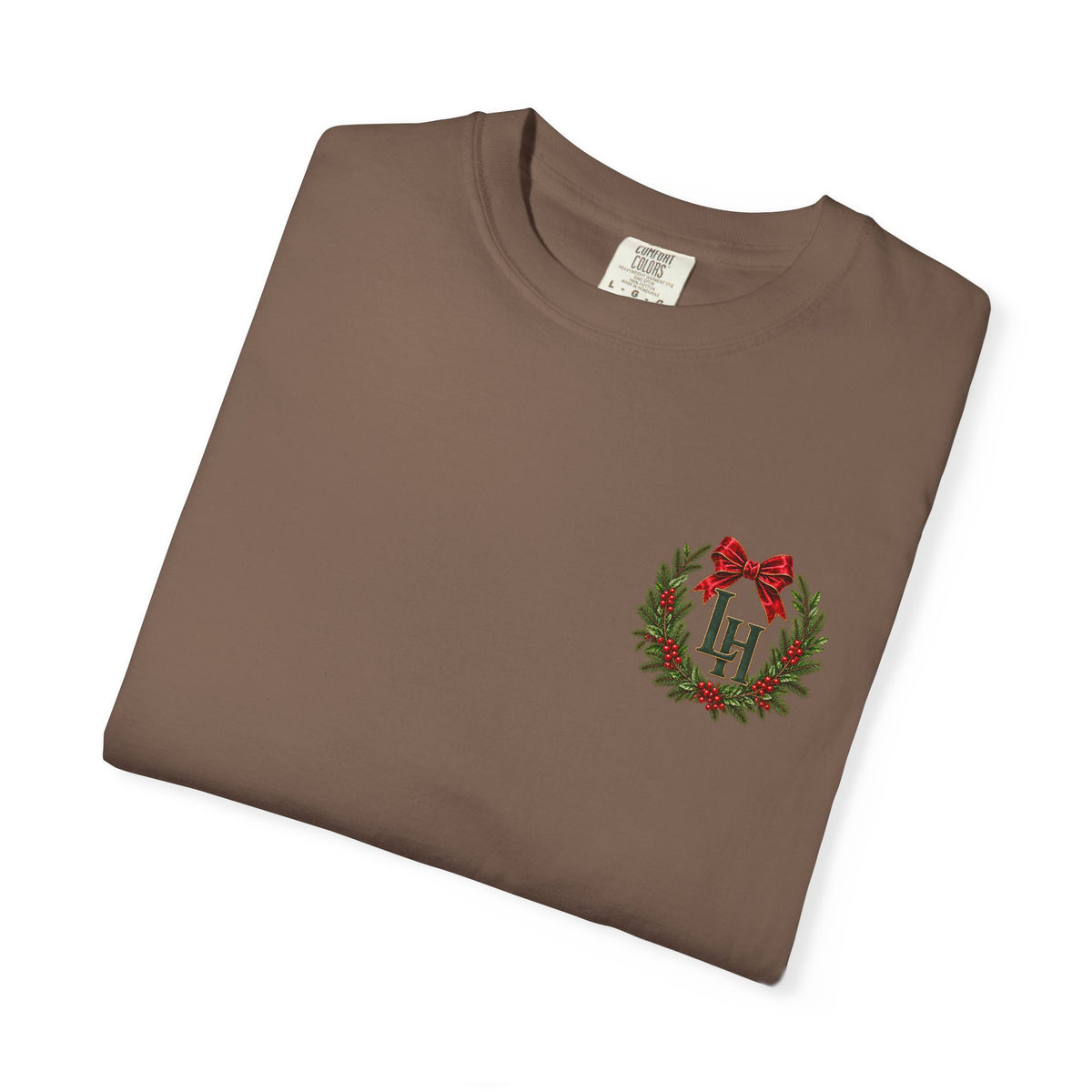 Christmas Wreath Holiday T-Shirt — "Company's Coming" Vintage House Christmas Tee