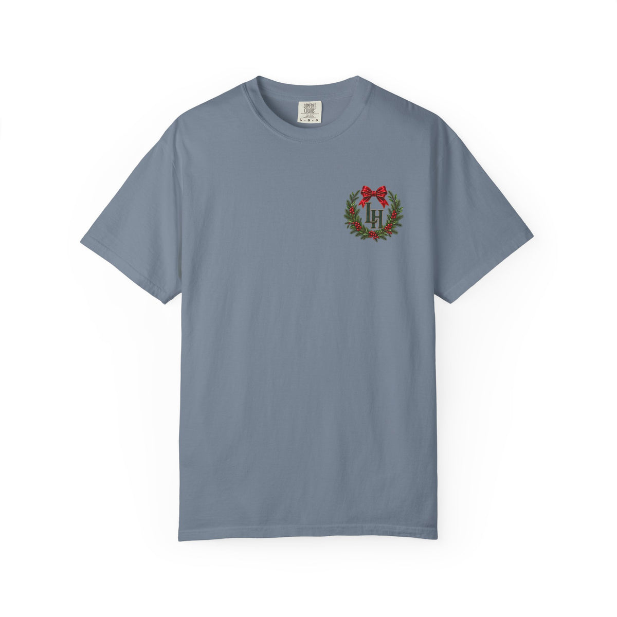 Christmas Wreath Holiday T-Shirt — "Company's Coming" Vintage House Christmas Tee
