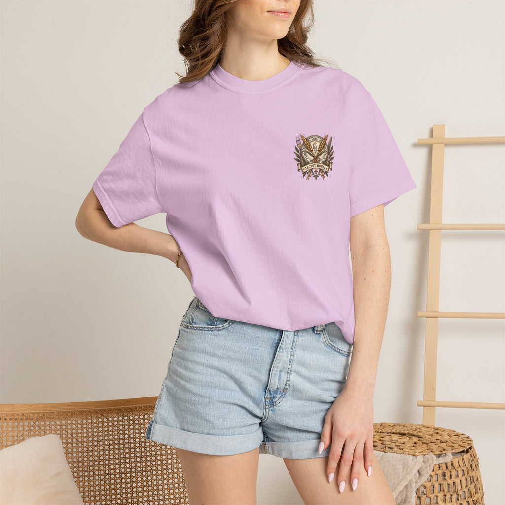 Thankful Feast T-Shirt — "Come Hungry, Leave Grateful" Thanksgiving Shirt