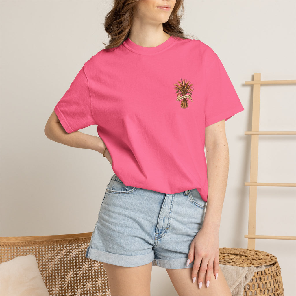 Autumn Harvest T-Shirt — Thanksgiving Rustic Table Fall Pumpkin Graphic