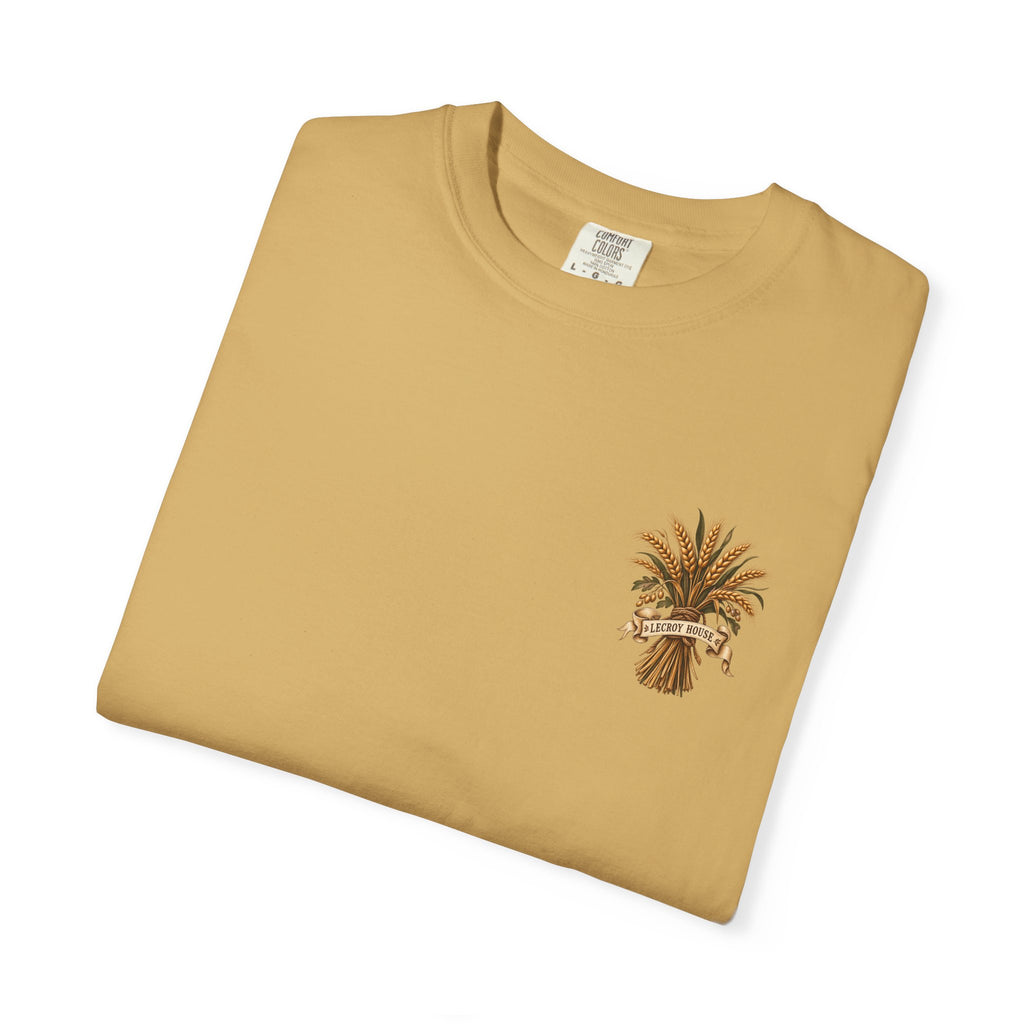 Autumn Harvest T-Shirt — Thanksgiving Rustic Table Fall Pumpkin Graphic